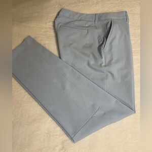 Bonobos Golf. Slim Fit 33 Inseam/34 Waist. 4 Way Stretch, Crotch Venting. EUC!